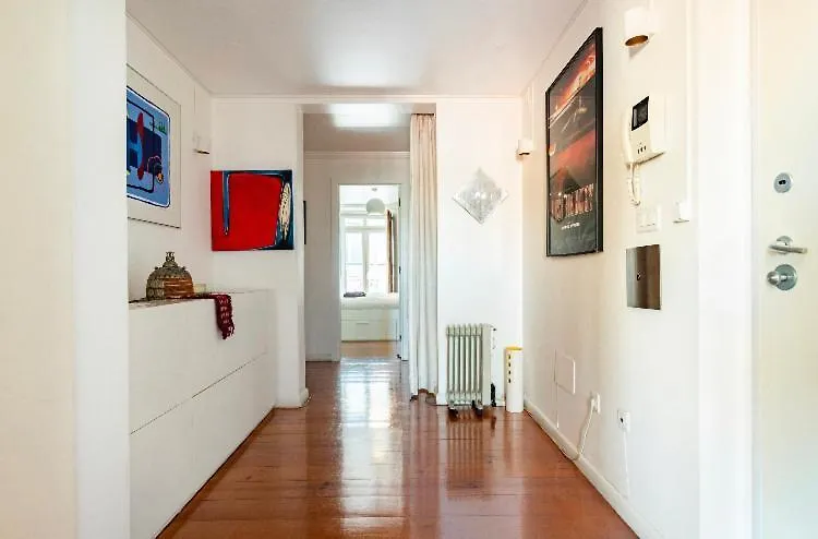Charming Room In Lisbon Baixa