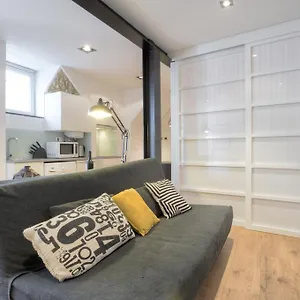 Appartamento Bmyguest - Castelo Charming Flat, Lisbona